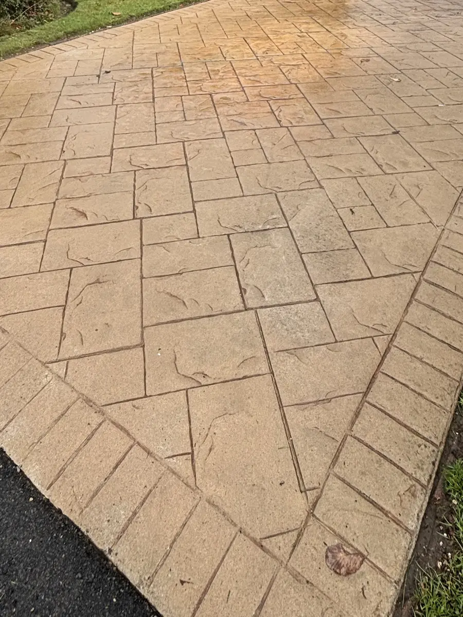 Imprinted concrete drive, Wigan after cleaning