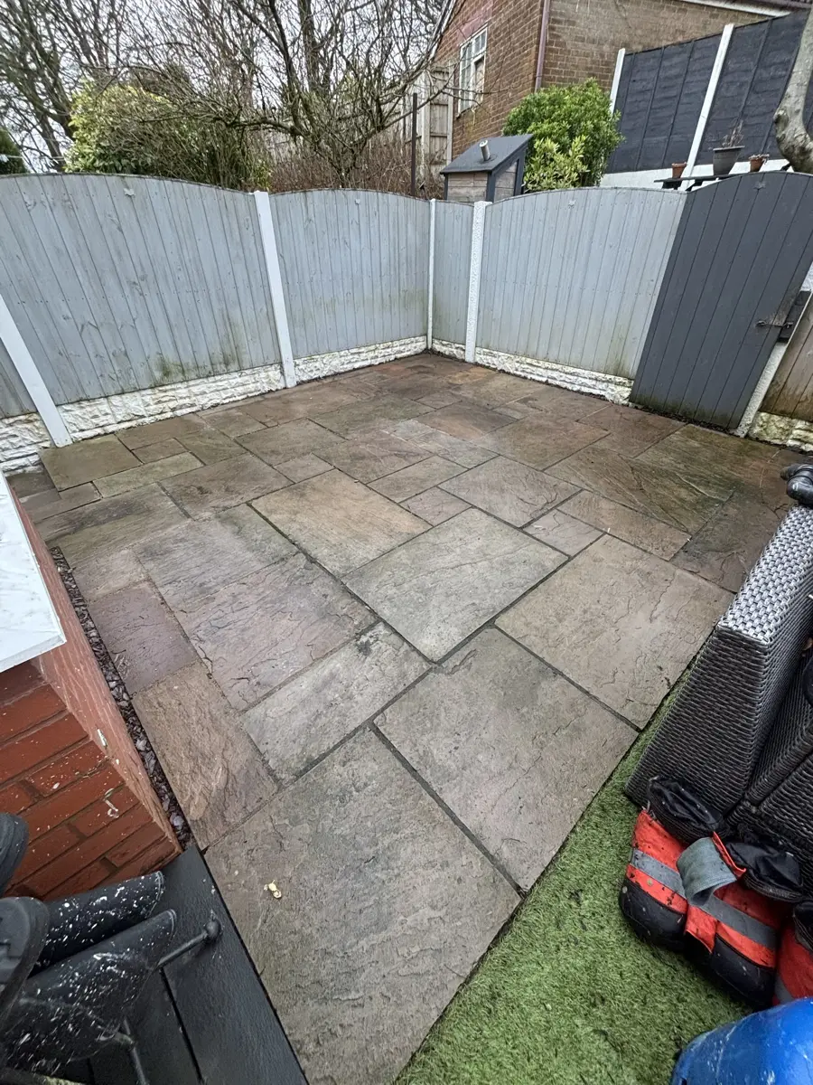 Patio cleaning before cleaning